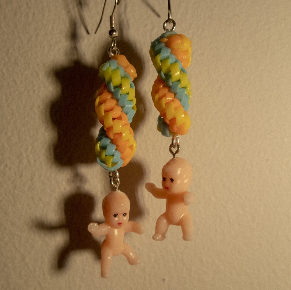 Yellow Blue Spirals w Mini Baby Charms - Handmade Lanyard / Scoobidou Earrings